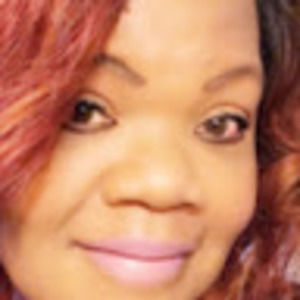 Meet your Posher, Cassandra